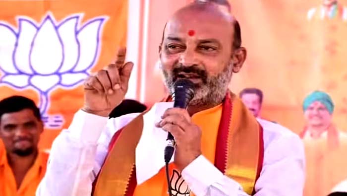 Bandi Sanjay: గన్‌పార్క్‌ వద్ద బండిసంజయ్‌ దీక్ష.. భారీగా పోలీసులు మోహరింపు