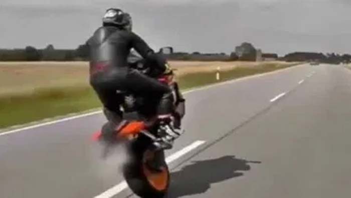 Bike Stunt