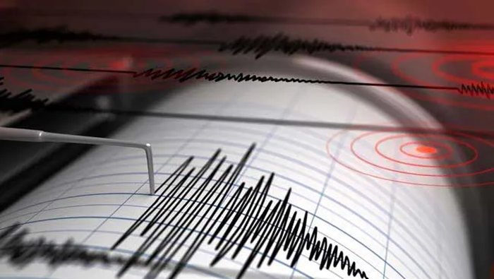 Earthquake: పెరూ, ఈక్వెడార్‌లో భారీ భూకంపం..  12 మంది మృతి