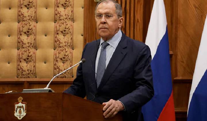 Russia: మేం ఒంటరి కావడం లేదు.. మీరే అవుతున్నారు.. పాశ్చాత్య దేశాలపై రష్యా ఆగ్రహం