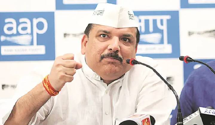 AAP: ప్రశ్నించిన వారిపై బీజేపీ పిచ్చెక్కినట్లు వ్యవహరిస్తోంది..