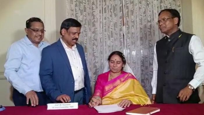 Vijjulatha : తెలంగాణ మహిళా విశ్వవిద్యాలయం వీసీగా బాధ్యతలు స్వీకరించిన విజ్జులత