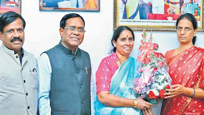 Vijjulatha : తెలంగాణ మహిళా విశ్వవిద్యాలయం వీసీగా ప్రొఫెసర్ విజ్జులత