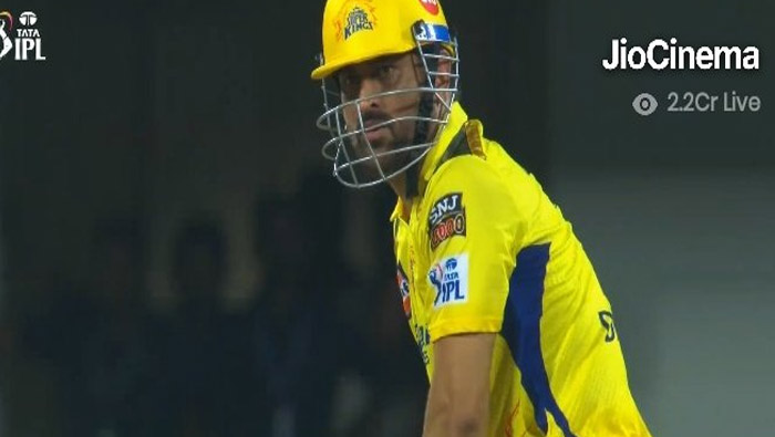 Dhoni