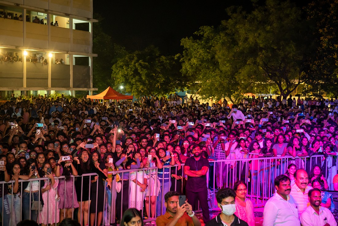 Miss Shetty Mister Polishetty (7)