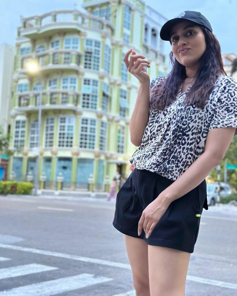 Rashmi Gautam (4)