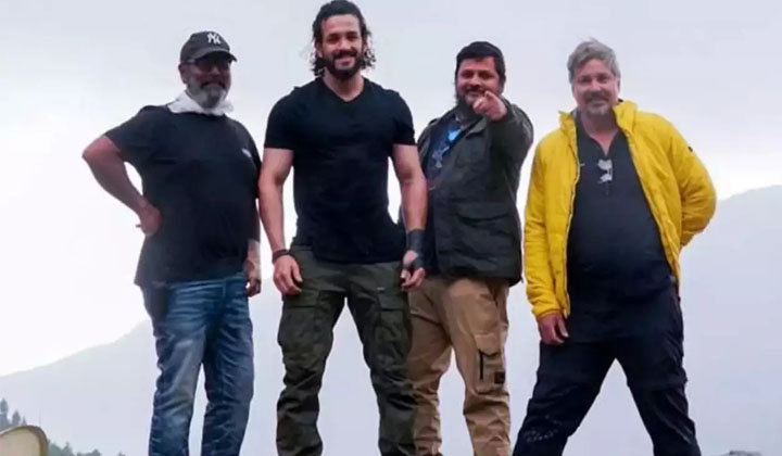 Akhil: ఏజెంట్ రాక కోసం అభిమానుల వెయిటింగ్…