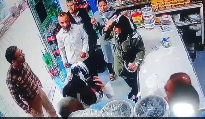 Iran: హిజాబ్ ధరించనందుకు మహిళలపై దాడి, ఆ తరువాత అరెస్ట్.. వీడియో వైరల్..