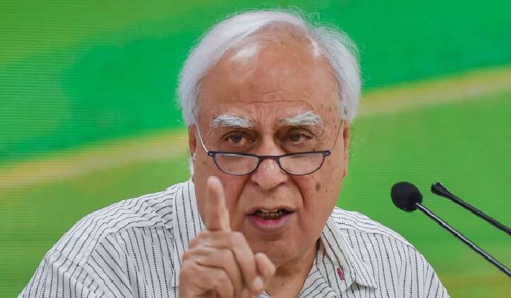 Kapil Sibal: బెంగాల్, బీహార్ మతఘర్షణలపై మోదీ, అమిత్ షా ఎందుకు మౌనంగా ఉన్నారు..?