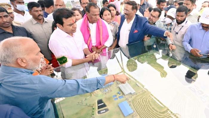 Minister KTR: 50 ఏళ్లలో అభివృద్ధి చేయలేదు కానీ ఇప్పుడు చేస్తారట? ప్రతిపక్షాలపై కేటీఆర్‌ ఫైర్‌..