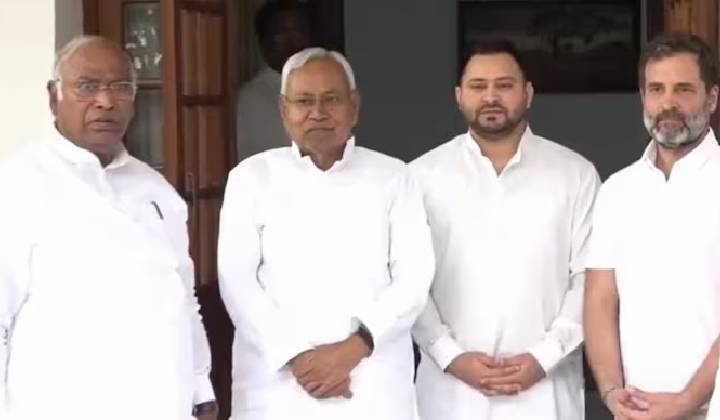 Nitish Kumar, Rahul Gandhi