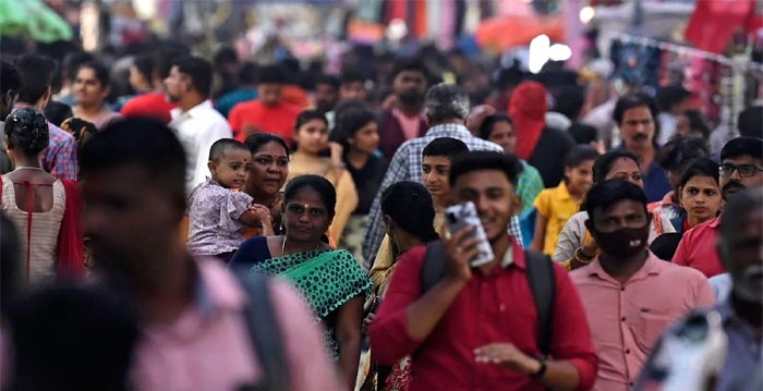 India Overtakes China: భారత జనాభా 142.86 కోట్లు.. చైనాను అధిగమించి అగ్రస్థానం