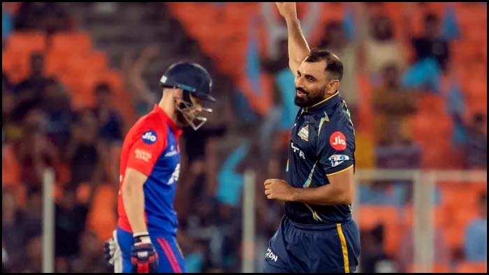 DC vs GT: పేకమేడలా కూలుతున్న డీసీ.. 10 ఓవర్లలో స్కోరు ఇది!