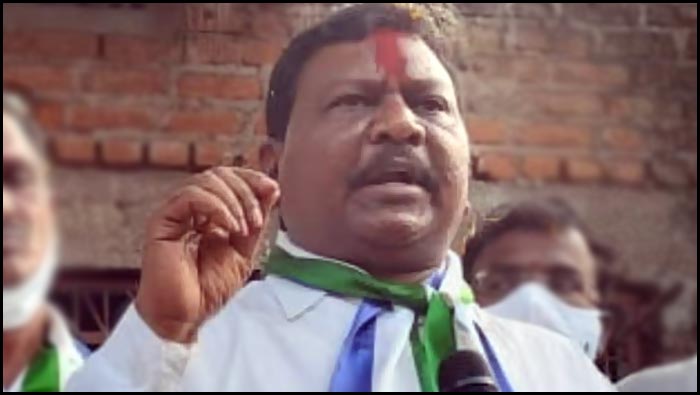 Peedika Rajanna Dora: టీడీపీ నాయకులకు రాజన్న సవాల్.. ఎంతమంది వచ్చినా నేను రెడీ