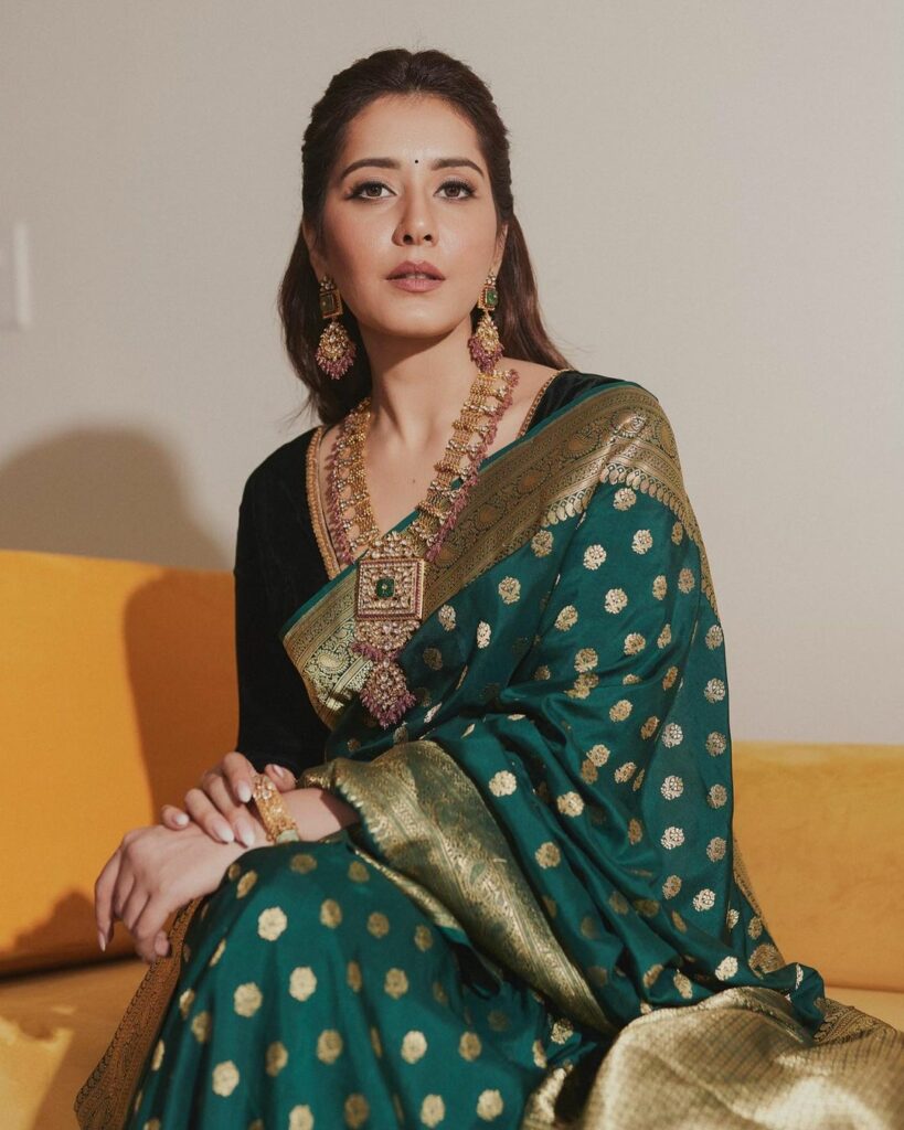 Rashi Khanna5