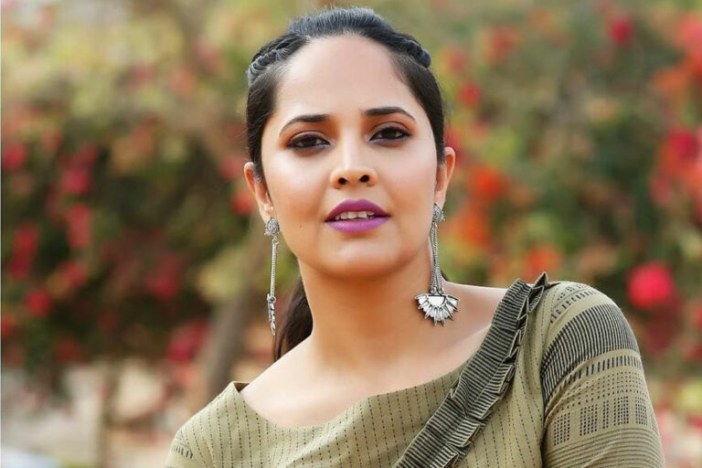 Anasuya:అనసూయ కారును అడ్డుకున్న ఫ్యాన్స్..