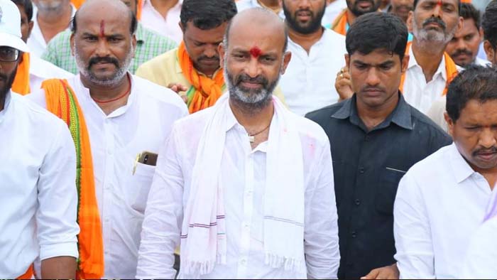 BJP Nirudyoga march: నేడే సంగారెడ్డిలో నిరుద్యోగ మార్చ్.. బీజేపీ క్యాడర్‌కు బండి సంజయ్‌ పిలుపు