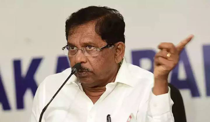 Karnataka: డిప్యూటీ సీఎం దళితుడికి ఇవ్వకుంటే.. అధిష్టానానికి కాంగ్రెస్ లీడర్ వార్నింగ్..
