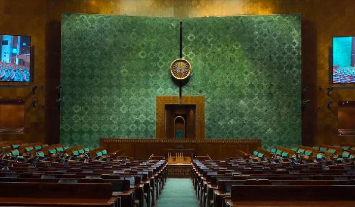 New Parliament pics: కొత్త పార్లమెంట్ ప్రతీ భారతీయుడు గర్వించేలా ఉంటుందన్న ప్రధాని….