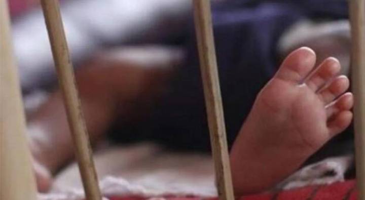 Atrocious : 13ఏళ్ల బాలిక ప్రియుడితో సన్నిహితంగా ఉండగా చెల్లి చూసింది.. ఆ తర్వాత