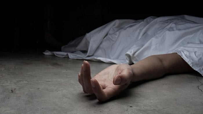 Pregnant woman : ఎండలో నడిచిన గర్భిణి.. వడదెబ్బతో మృతి