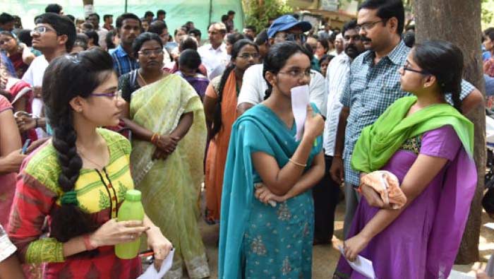 Admissions :  తెలంగాణేతర విద్యార్థులకు షాకే.. వచ్చే ఏడాది నుంచి ఇవి బంద్‌