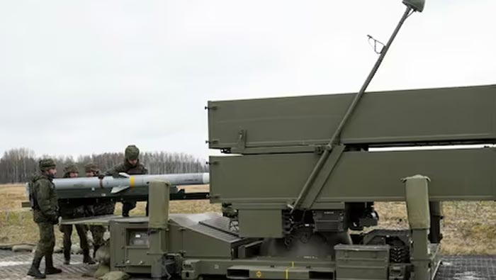 US Approves: ఉక్రెయిన్‌కు ఎయిర్ డిఫెన్స్ సిస్టమ్‌ను అమ్మివేయనున్న అమెరికా