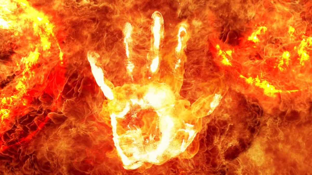 Fire Accident : పెళ్లింట చావు బాజా.. వరుడితో సహ అక్కా చెల్లెళ్లు సజీవదహనం