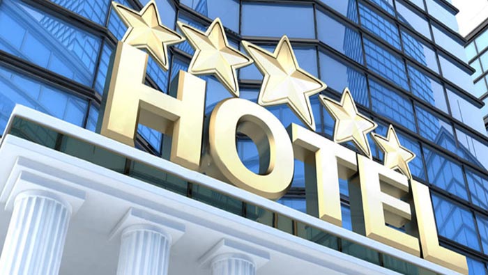 Delhi Hotel: మాములోడు కాదు.. రెండేళ్లు ఫైవ్ స్టార్ హోటల్⁬లో ఉండి.. బిల్లు కట్టకుండానే జంప్..!