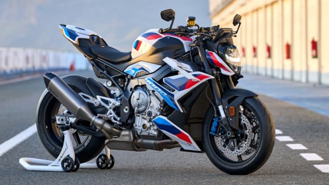 BMW M 1000 RR Launch: 55 లక్షల విలువైన సరికొత్త బైక్‌.. గరిష్ట వేగం గంటకు 314 కిమీ!