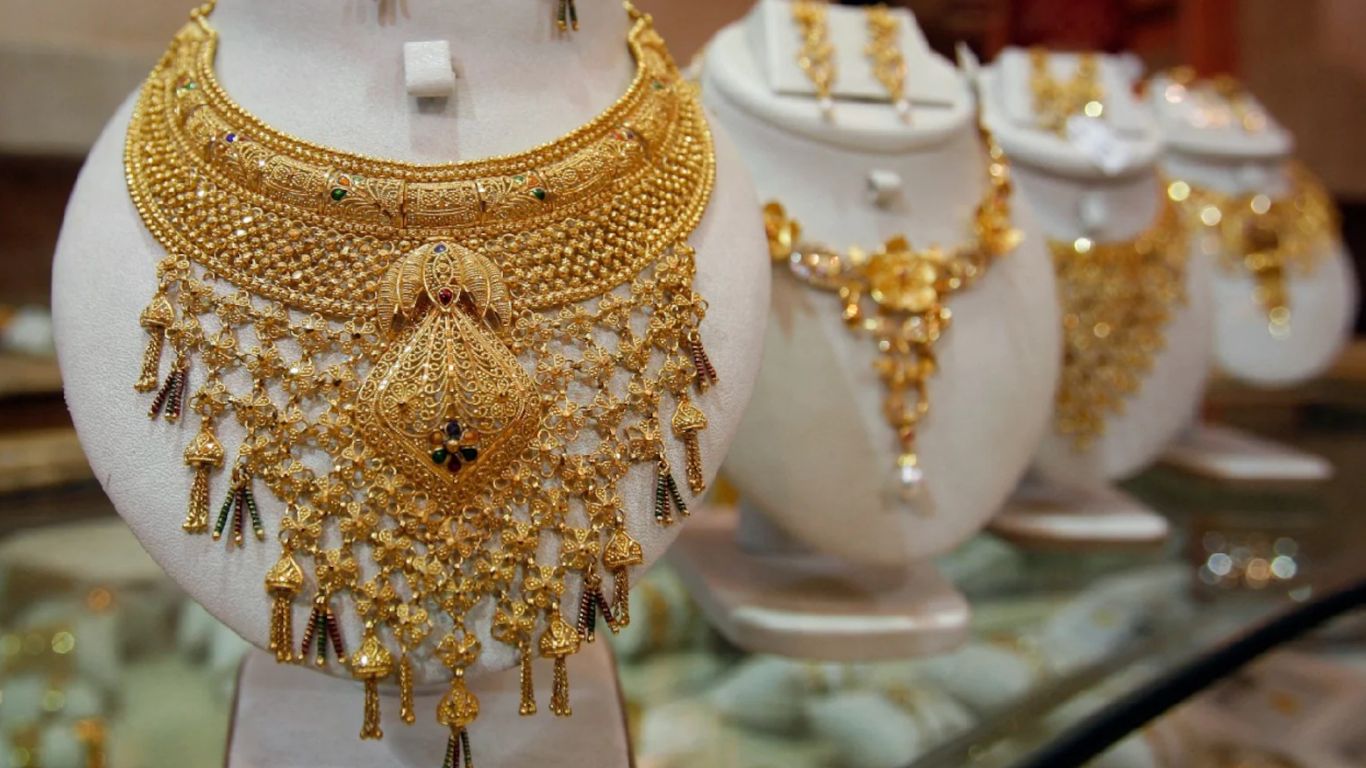 Gold Rate Today: భారీగా పెరిగిన బంగారం ధరలు.. 80 వేల మార్క్‌ దాటేసిన గోల్డ్! లేటెస్ట్ రేట్లు ఇవే