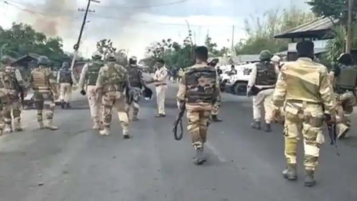 Indian Army:  హింస అదుపుకు ప్రజలు సహకరించాలిః  ఇండియన్‌ ఆర్మీ విజ్ఞప్తి