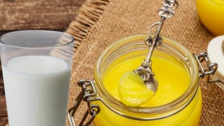 Milk Benefits: రాత్రిపూట పాలలో ఇది కలిపి తాగితే.. ఎన్నో ప్రయోజనాలు! కీళ్ల నొప్పుల నుంచి ఉపశమనం