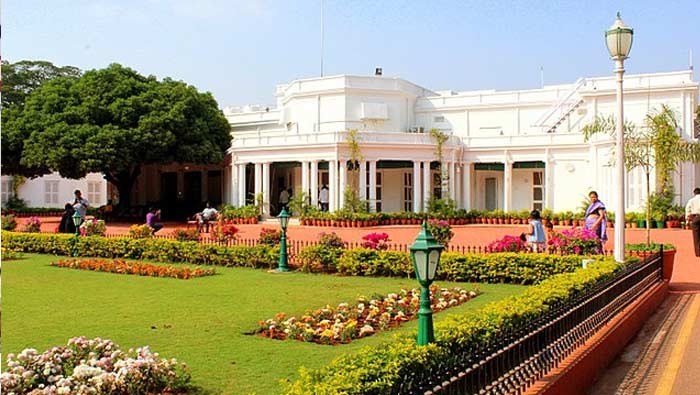 Rashtrapati Nilayam : రాష్ట్రపతి నిలయాన్ని రూ.50లకే సందర్శించండి