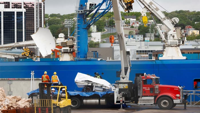 Titan: ఒడ్డుకు చేరిన టైటాన్‌ శకలాలు..