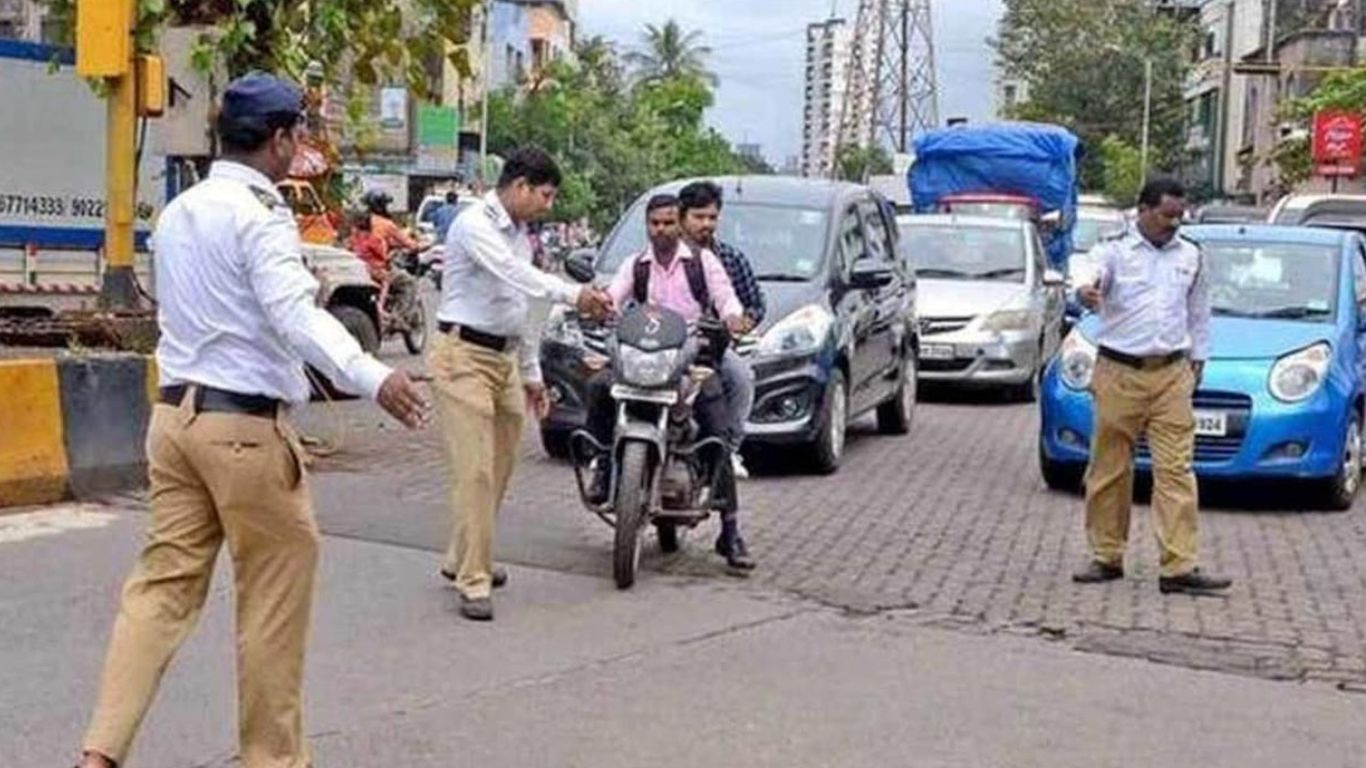 Traffic Rules Challan: డ్రైవింగ్‌ చేసేటప్పుడు ఇలా పట్టుబడితే.. 15వేల ఫైన్, రెండేళ్ల జైలు శిక్ష!