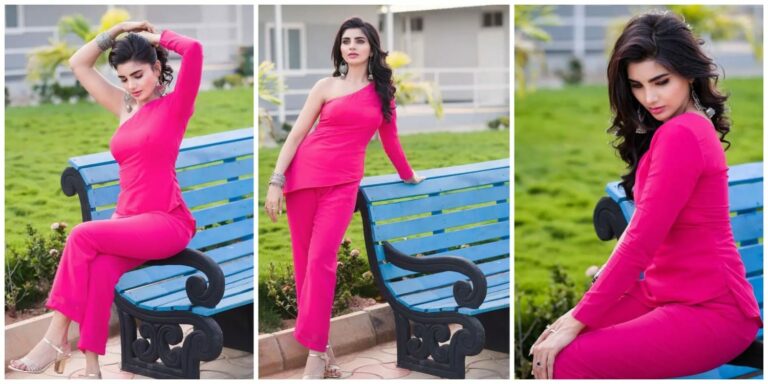 Jabardast Varsha : పింక్ డ్రెస్సులో హాట్ లుక్ లో హీటేక్కిస్తున్న వర్ష..