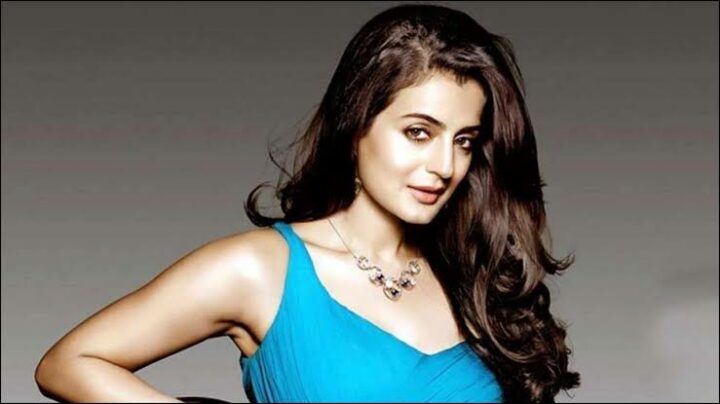 Amisha Patel : అమిషా చేసిన ఆ పనికి మండిపడుతున్న సిక్కు మతస్థులు..!!