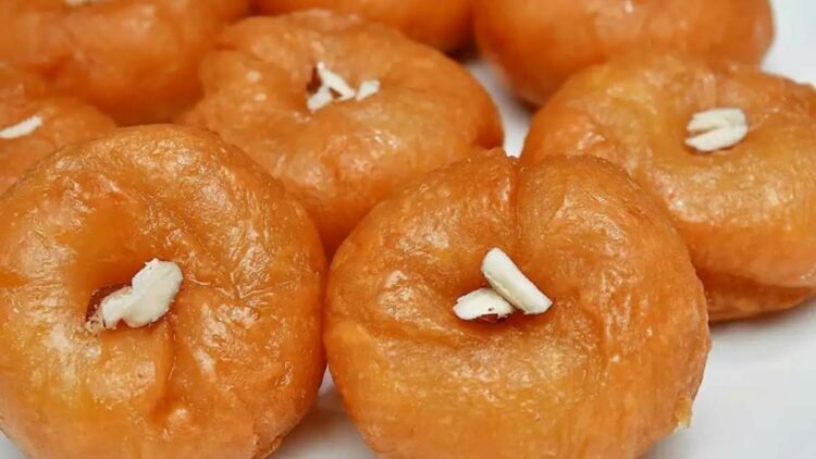 Badusha : నోరూరించే బాదుషాను ఇలా సింపుల్ గా చేసుకోండి..