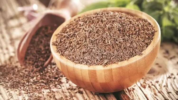 Health Tips: జీలకర్రను ఇలా తీసుకుంటే చాలు.. త్వరగా బరువు తగ్గుతారు..