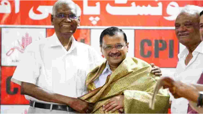 Aravind Kejriwal: సీపీఐ జాతీయ నాయకులతో ఢిల్లీ సీఎం కేజ్రీవాల్ భేటీ.. ఆర్డినెన్స్⁬కు వ్యతిరేకంగా చర్చలు..!