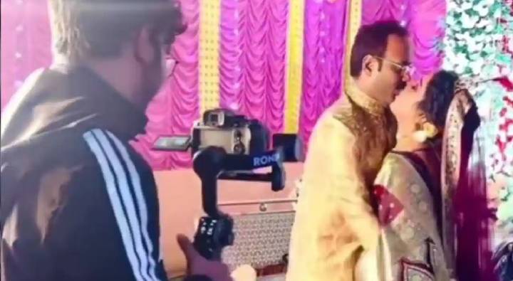 Viral: ఓరయ్య..  వీళ్లు ఫస్ట్ నైట్ దాకా కూడా ఆగనట్లున్నారే