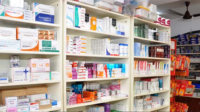 Medicine: ఇకనుంచి డాక్టర్ చీటీ లేకుండా మెడికల్ షాపులో మందులివ్వరు