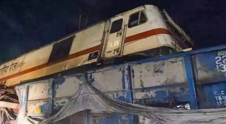 Coromandel Express : కోరమాండల్‌ ఎక్స్‌ప్రెస్‌ లోకో పైలట్‌ మృతి