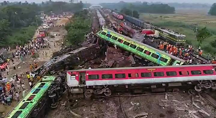Odisha Train Accident: కావాలనే ఇంటర్‌లాకింగ్ సిస్టమ్‌ టాంపరింగ్… విచారణలో సంచలనాలు