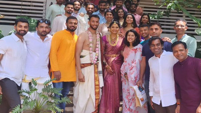 Prasidh Krishna: ఓ ఇంటివాడైన టీమిండియా పేసర్ ప్రసిధ్ కృష్ణ.. చిన్ననాటి స్నేహితురాలితో పెళ్లి