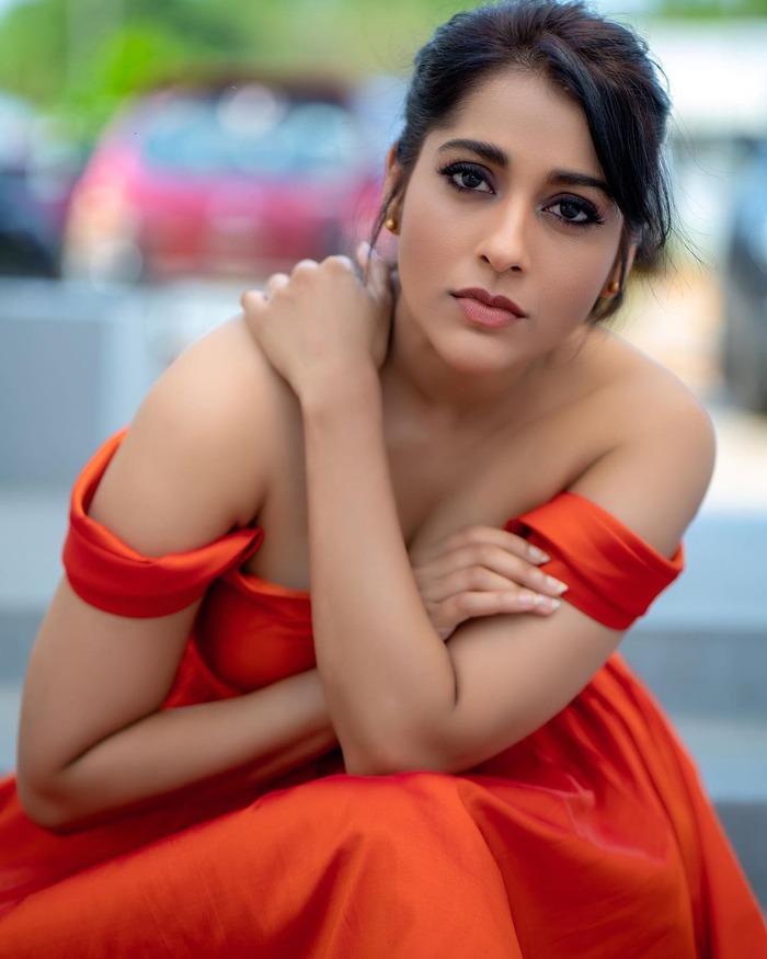 Rashmi Gautam1