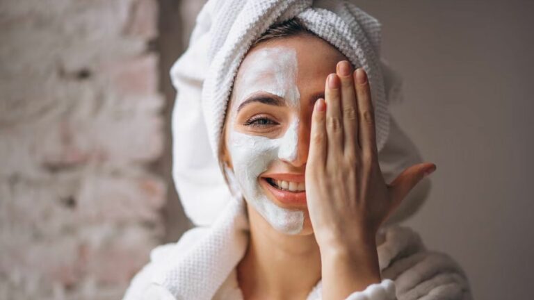 Skin Care Tips: ఈ హోం రెమెడీ ట్రై చేస్తే.. మీ ముఖం చందమామలా మెరుస్తుంది!