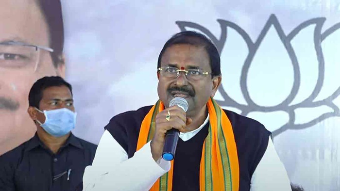Somu Veerraju: బీజేపీ అండగా ఉండకపోవచ్చన్న జగన్ వ్యాఖ్యలపై సోము వీర్రాజు ఫైర్