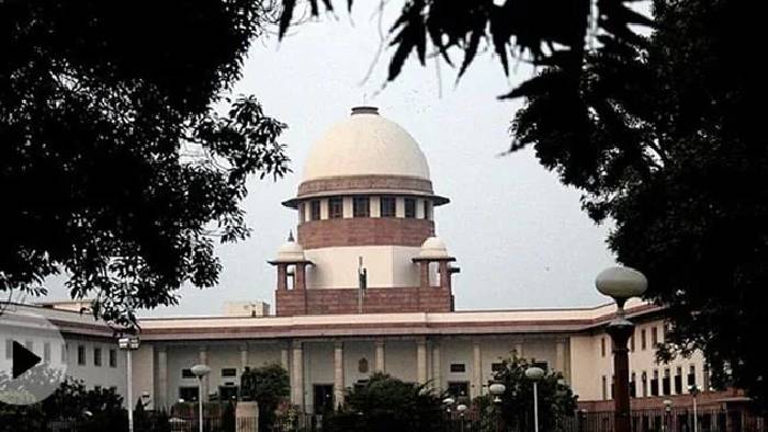 Supreame Court: ప్రయాణికుడు తన వస్తువులను రక్షించుకోకపోతే పబ్లిక్ టాన్స్‌పోర్టర్ బాధ్యత వహించదు..